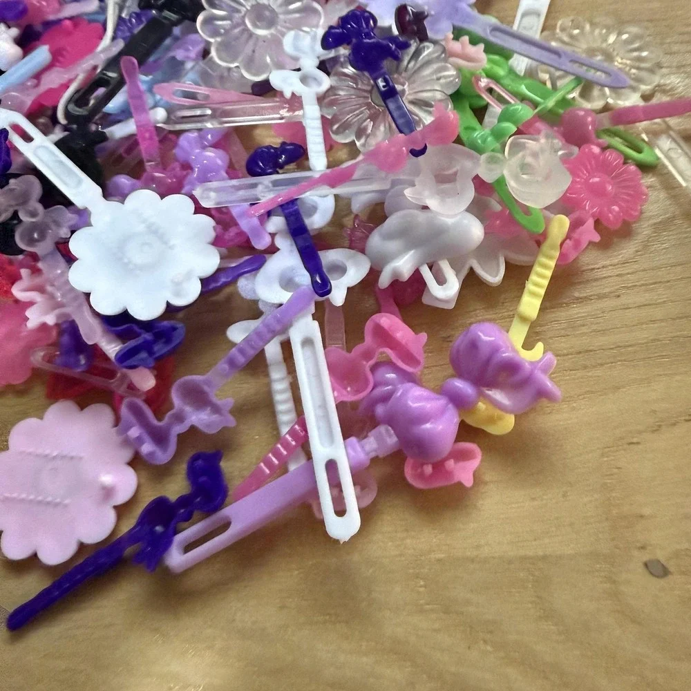 Plastic Hair Clips Barrettes Vintage 80's 90's Flowers Bows Lot of ~100